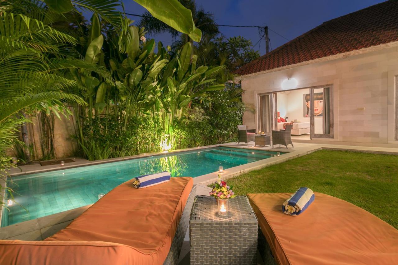 Villa Briana Seminyak By Villas R Us Екстер'єр фото