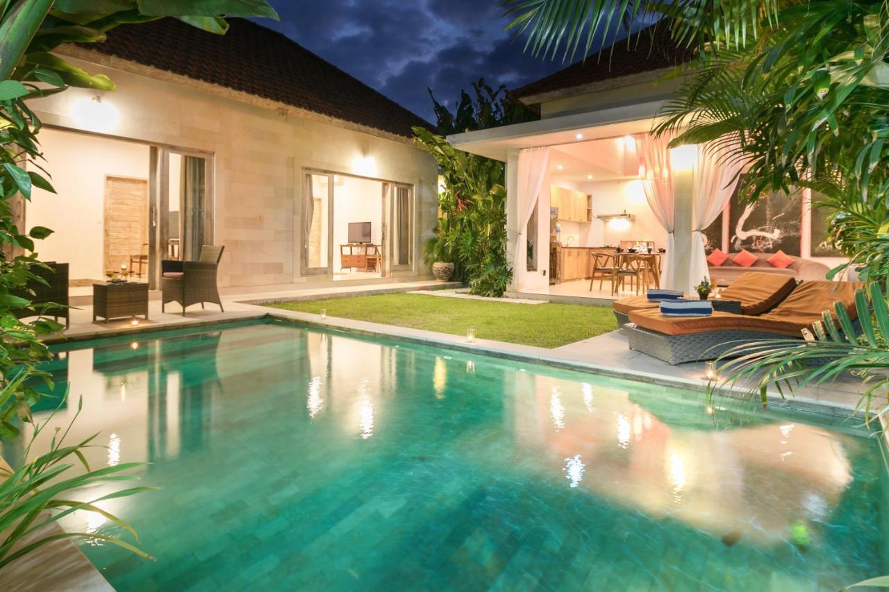 Villa Briana Seminyak By Villas R Us Екстер'єр фото