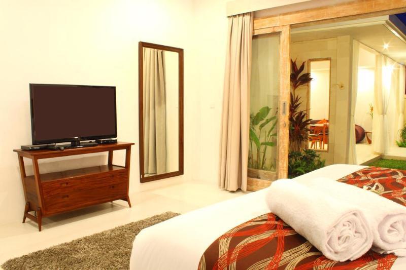Villa Briana Seminyak By Villas R Us Екстер'єр фото
