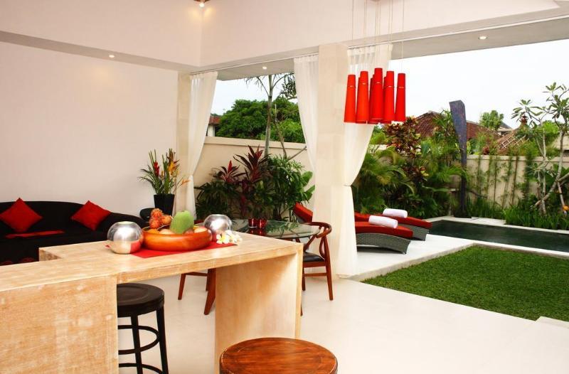Villa Briana Seminyak By Villas R Us Екстер'єр фото