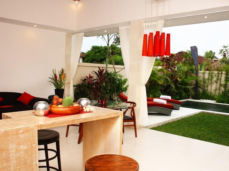 Villa Briana Seminyak By Villas R Us Екстер'єр фото